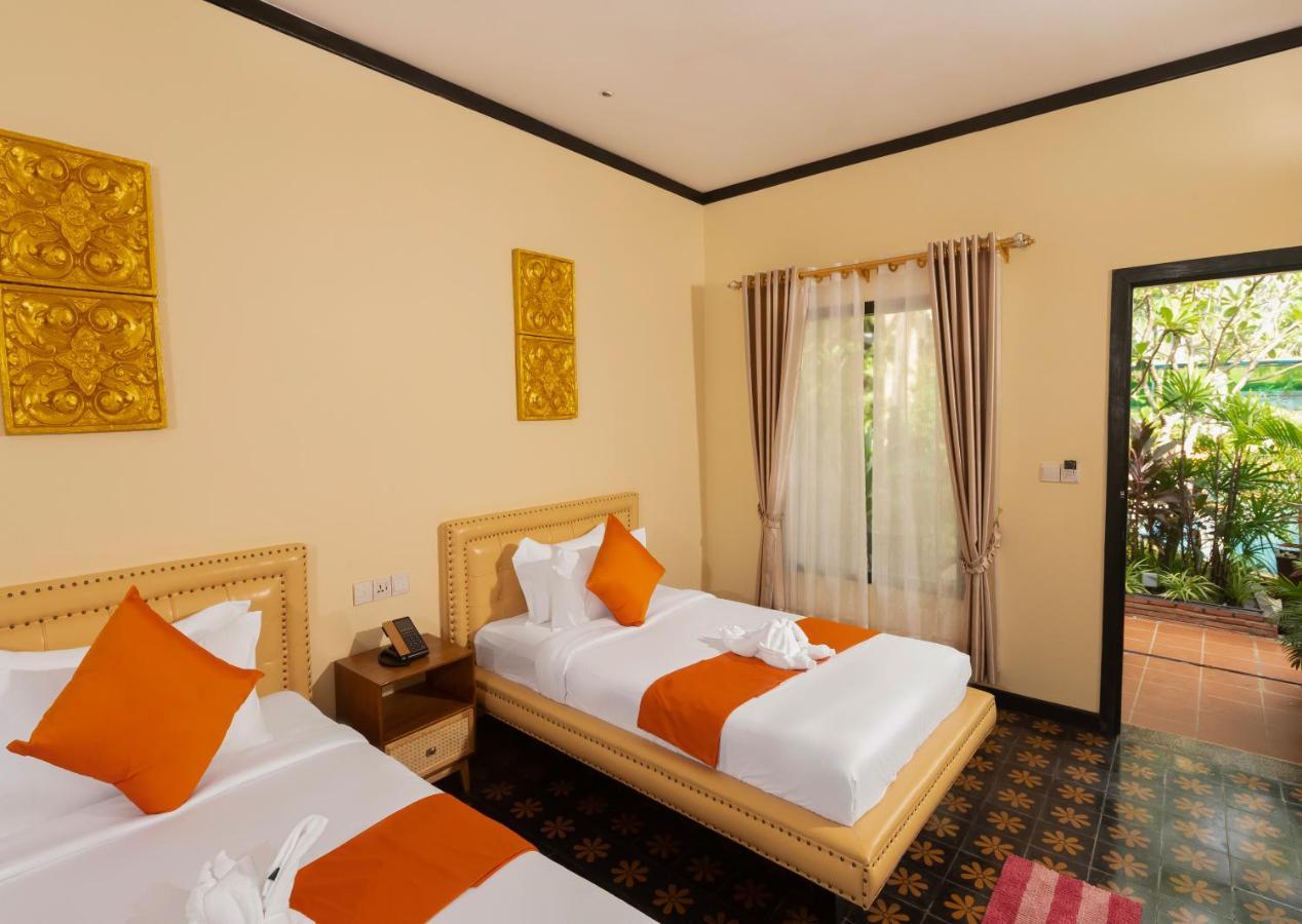 Hotel Ravady D'Angkor Siem Reap Zewnętrze zdjęcie