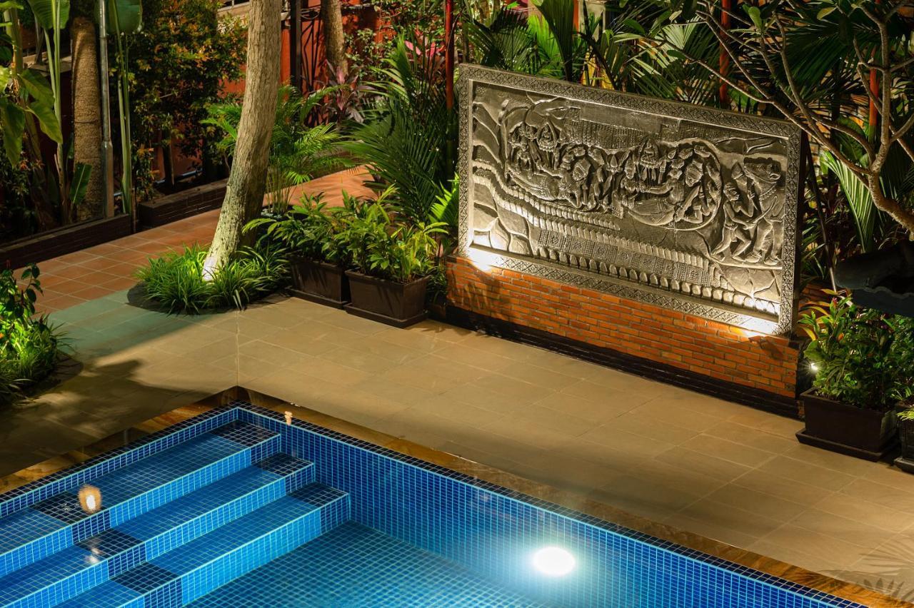 Hotel Ravady D'Angkor Siem Reap Zewnętrze zdjęcie