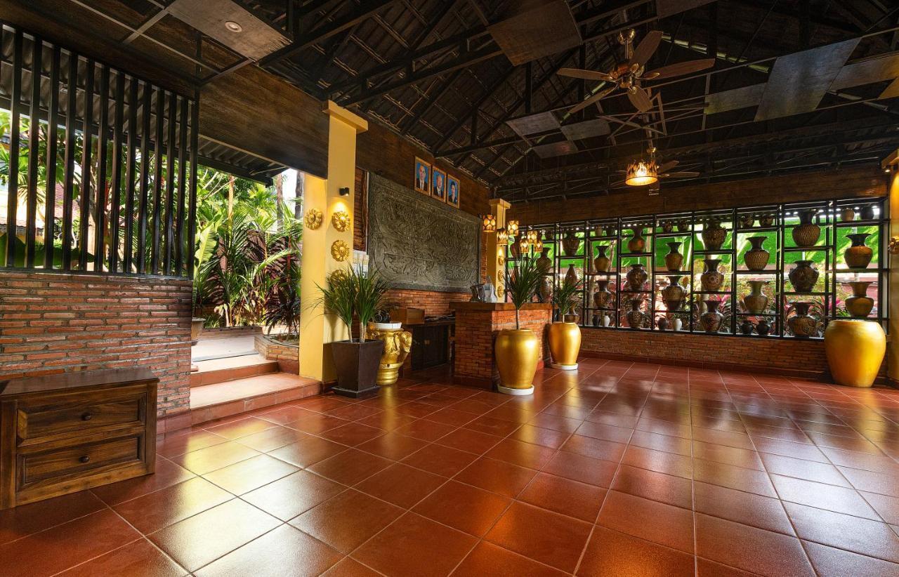 Hotel Ravady D'Angkor Siem Reap Zewnętrze zdjęcie