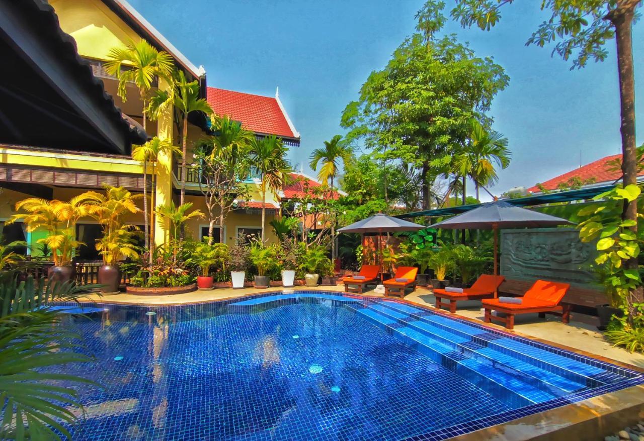 Hotel Ravady D'Angkor Siem Reap Zewnętrze zdjęcie