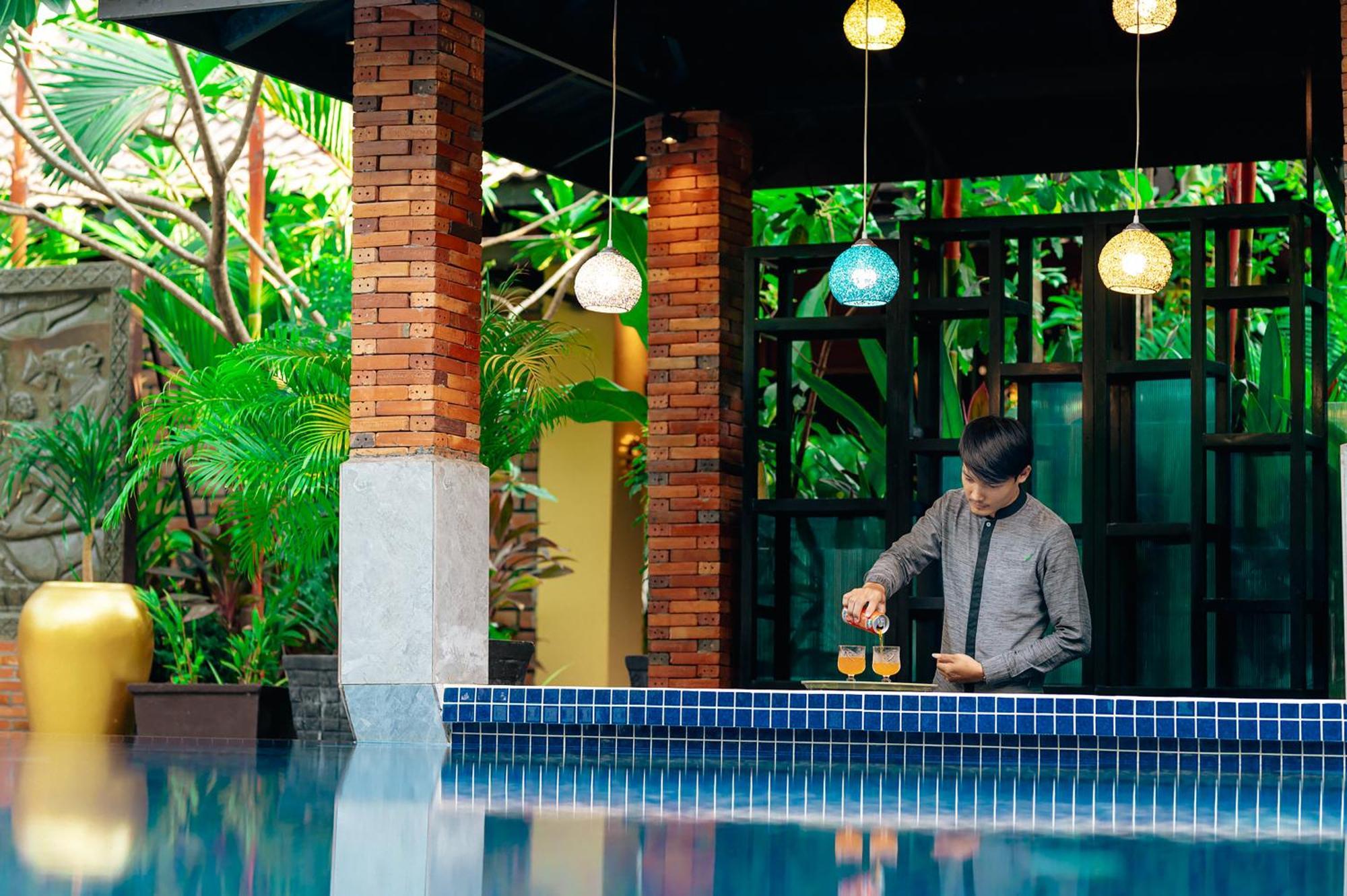 Hotel Ravady D'Angkor Siem Reap Zewnętrze zdjęcie