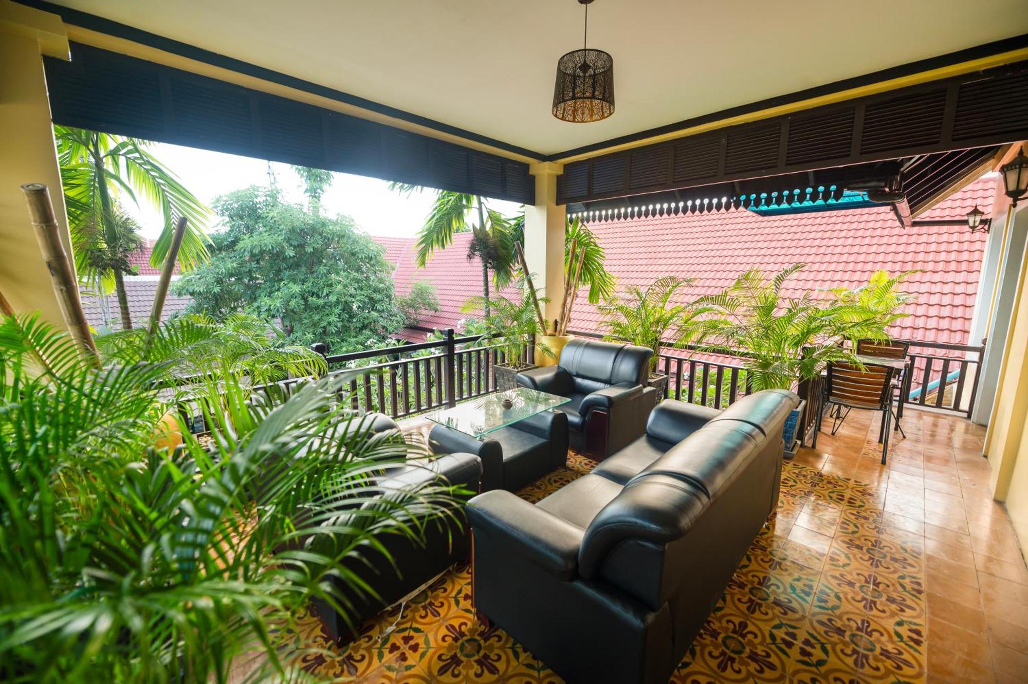 Hotel Ravady D'Angkor Siem Reap Zewnętrze zdjęcie